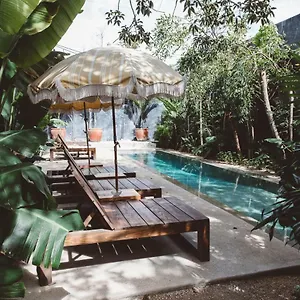 casa-pueblo-tulum.quintano-roohotels.com/